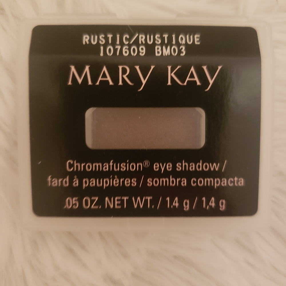 Mary Kay eye shadow